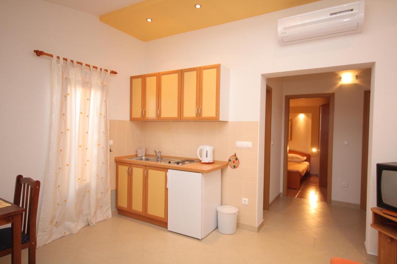 Apartments With A Parking Space Baska Voda, Makarska - 2709 Esterno foto