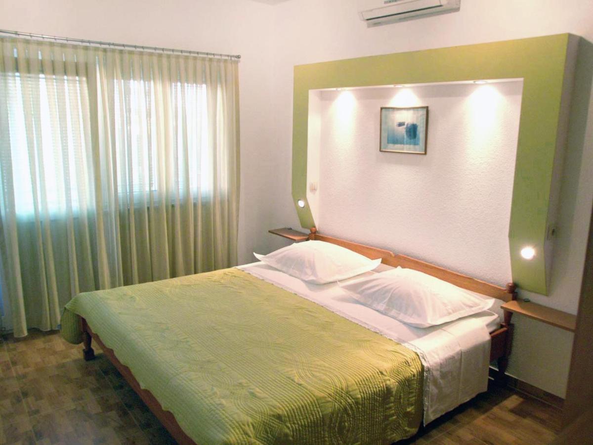 Apartments With A Parking Space Baska Voda, Makarska - 2709 Esterno foto